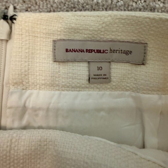 Banana Republic Heritage Short Skirt - Ivory Off White, Size 10 - Picture 3 of 5